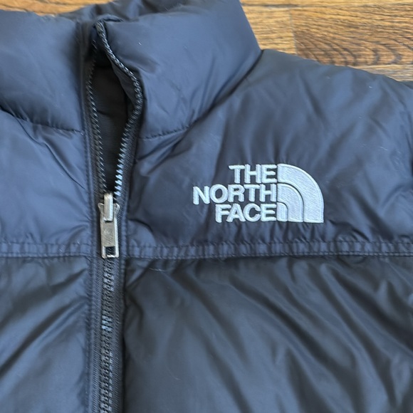 Boys north face warm coat - Picture 2 of 4